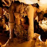 L'amigeste Nyaraló Pouzols-Minervois